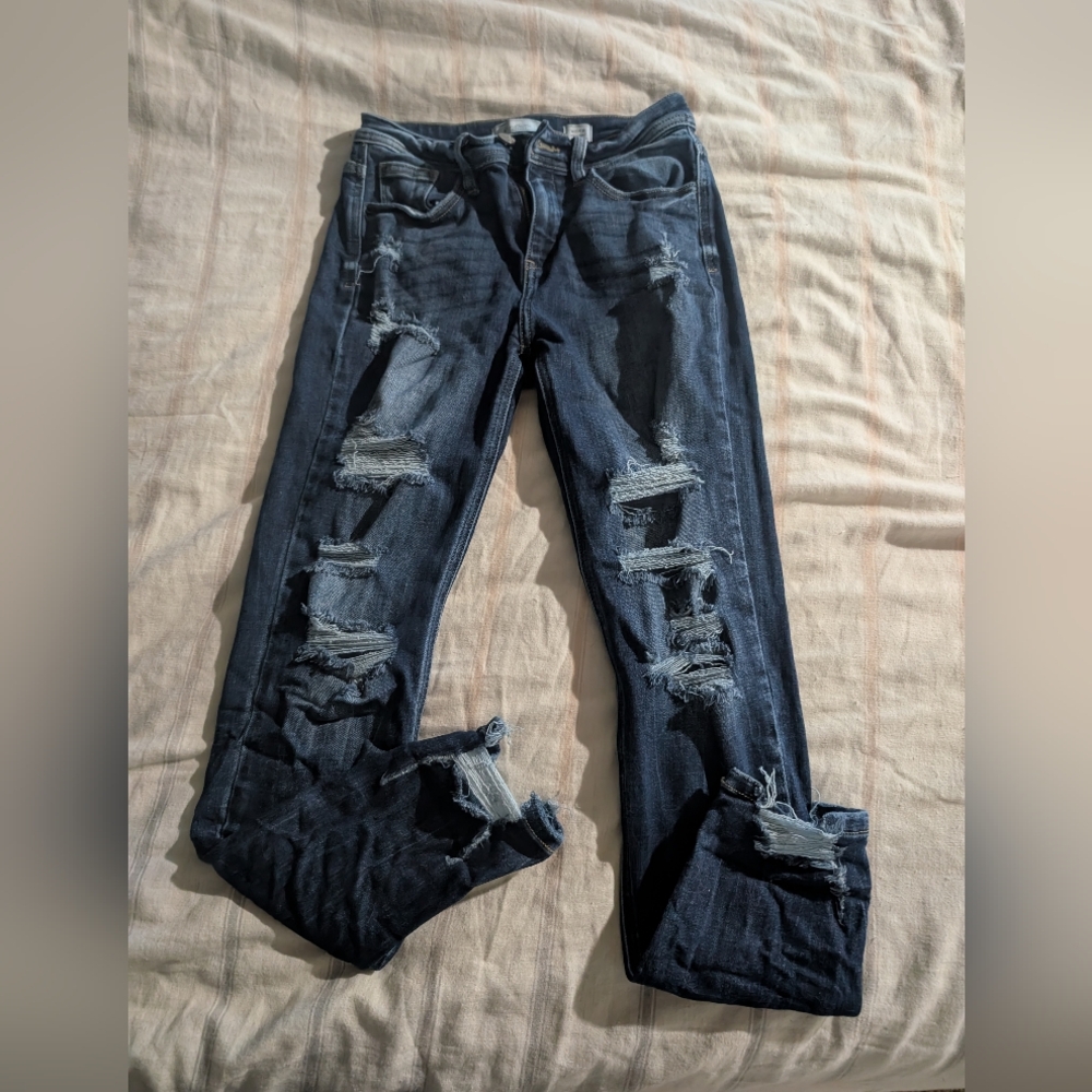 Distressed Kancan Blue Jeans